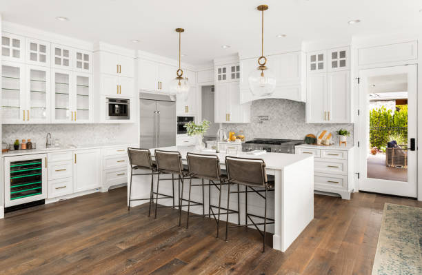 24/7 Emergency Kitchen Flooring experts in Solon, OH
